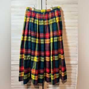 The Scotch House Vintage midi plaid skirt POCKETS! 100% wool! Great Cond. Small